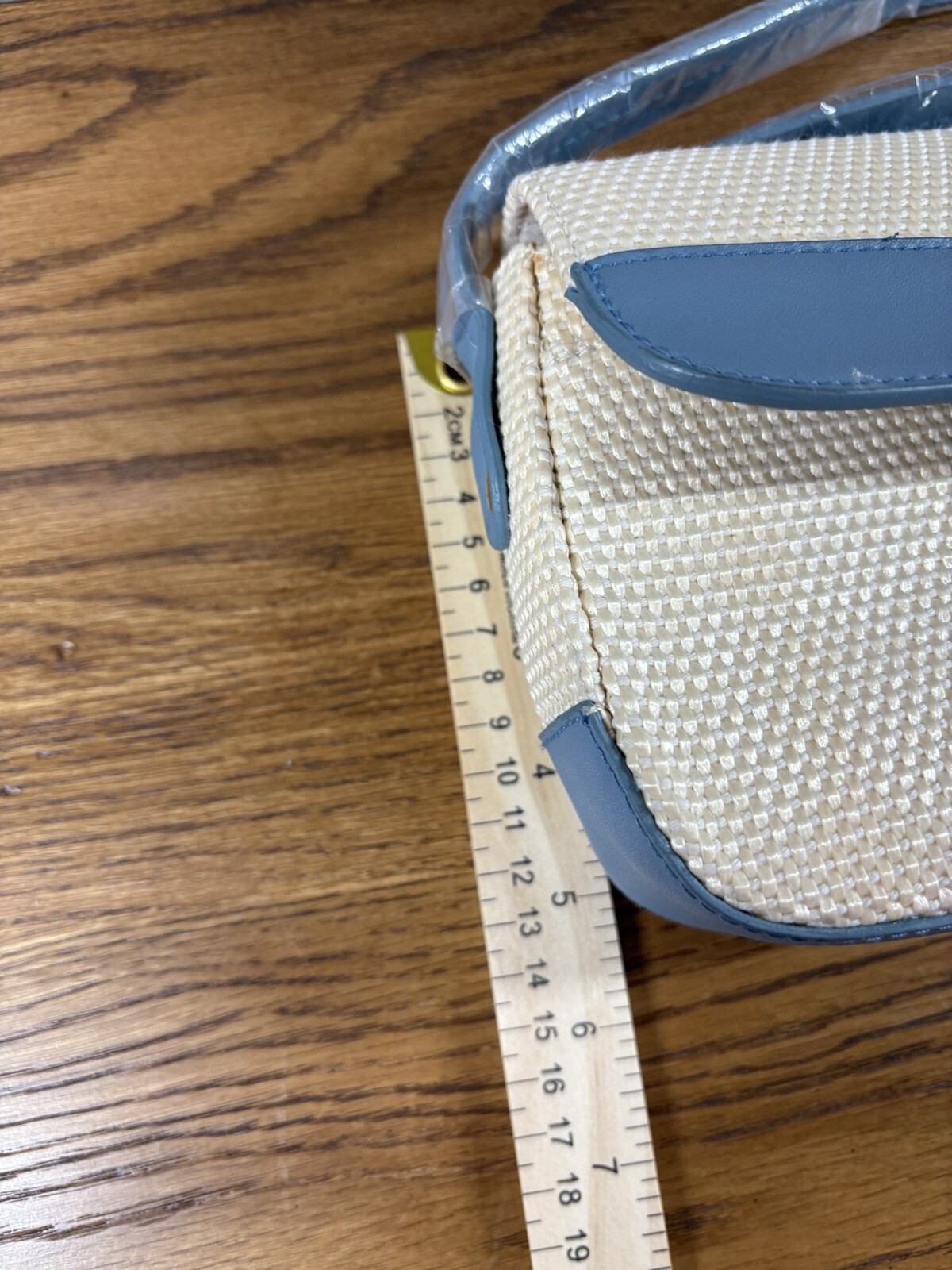 Etienne Aigner Purse Womens FabBlu  Cream Woven Hayday Mini Bag Summer Boho New