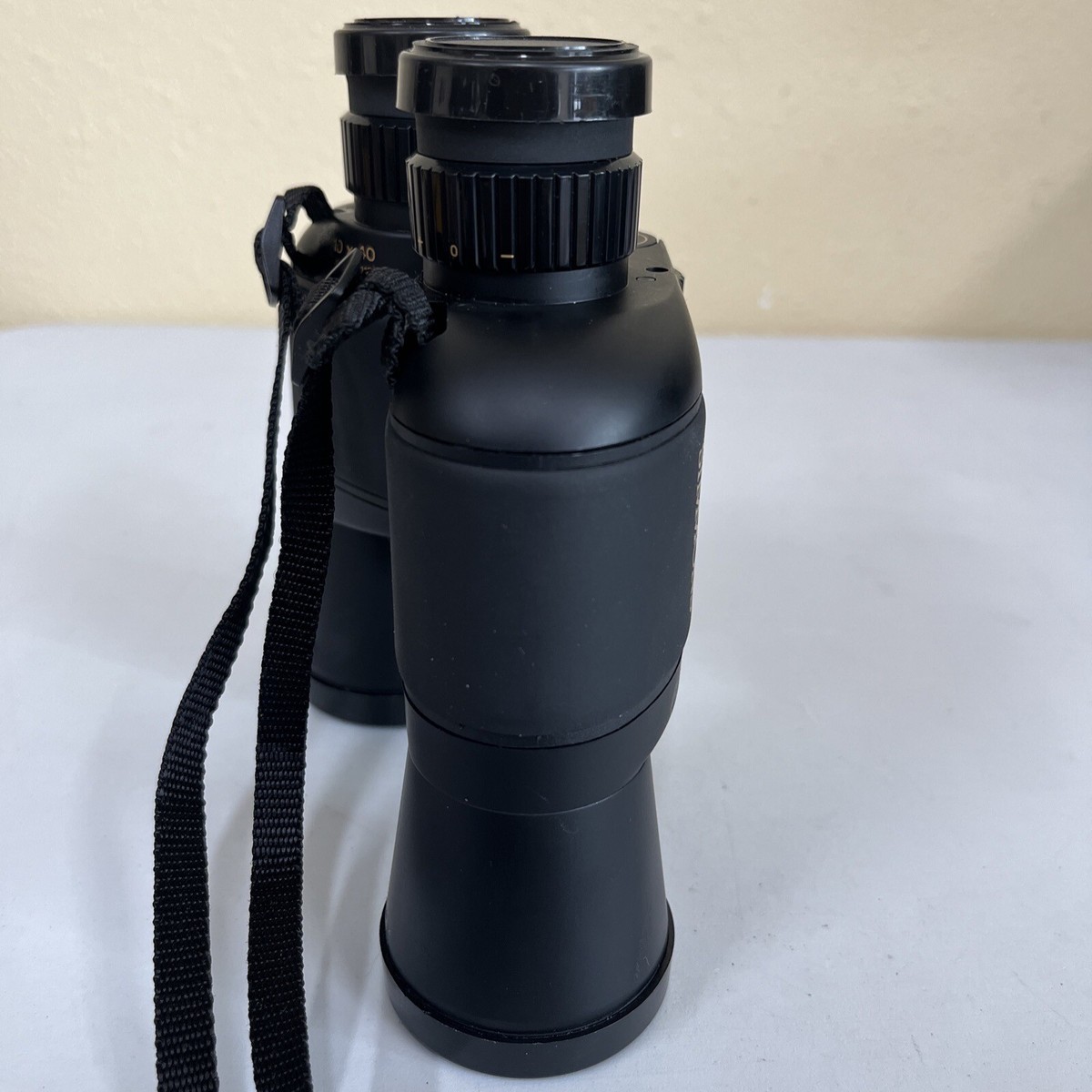 Simmons Binoculars 10x40 Model 1126 Fully Coated Optics IN