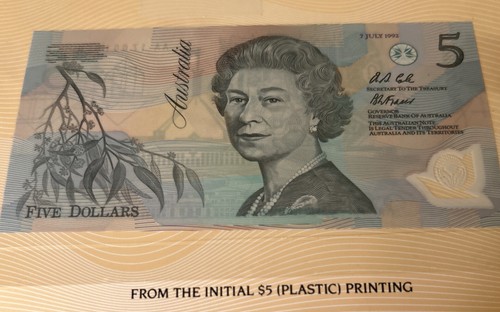 1992 $5 Dollar First Polymer and Last Paper Note In Presentation Folder - Picture 3 of 7