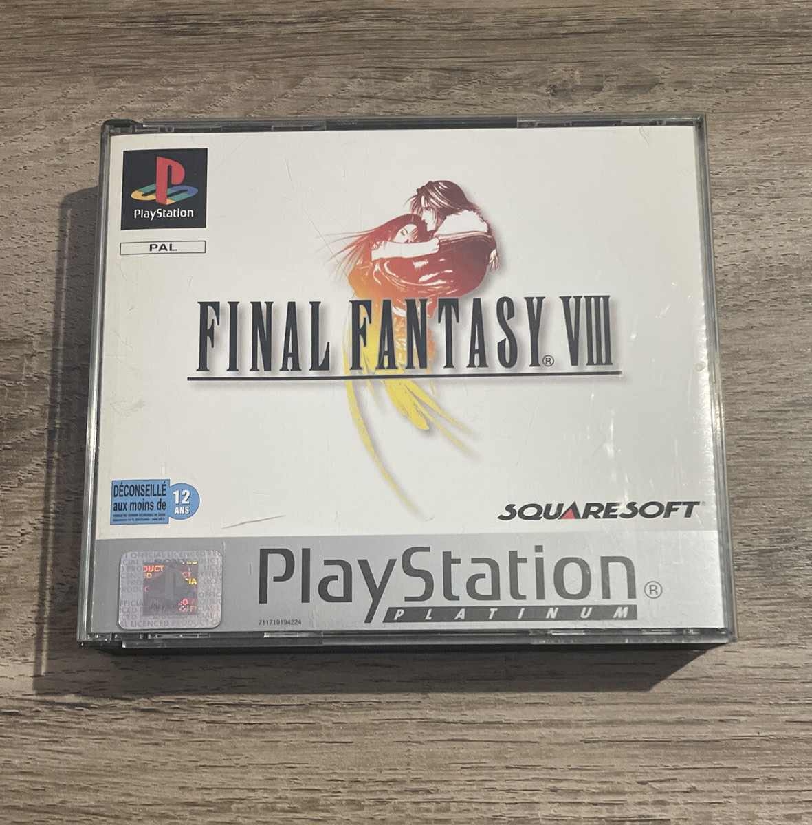 Jeu PlayStation 1 PS1 Final Fantasy VIII - Version PAL Française - 4 CD - Bon État