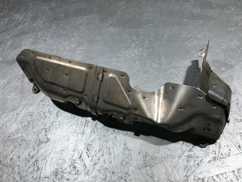BMW 6er E63 E64 M6 Katalysator Verkleidung Hitzeblech vorne links 7835515