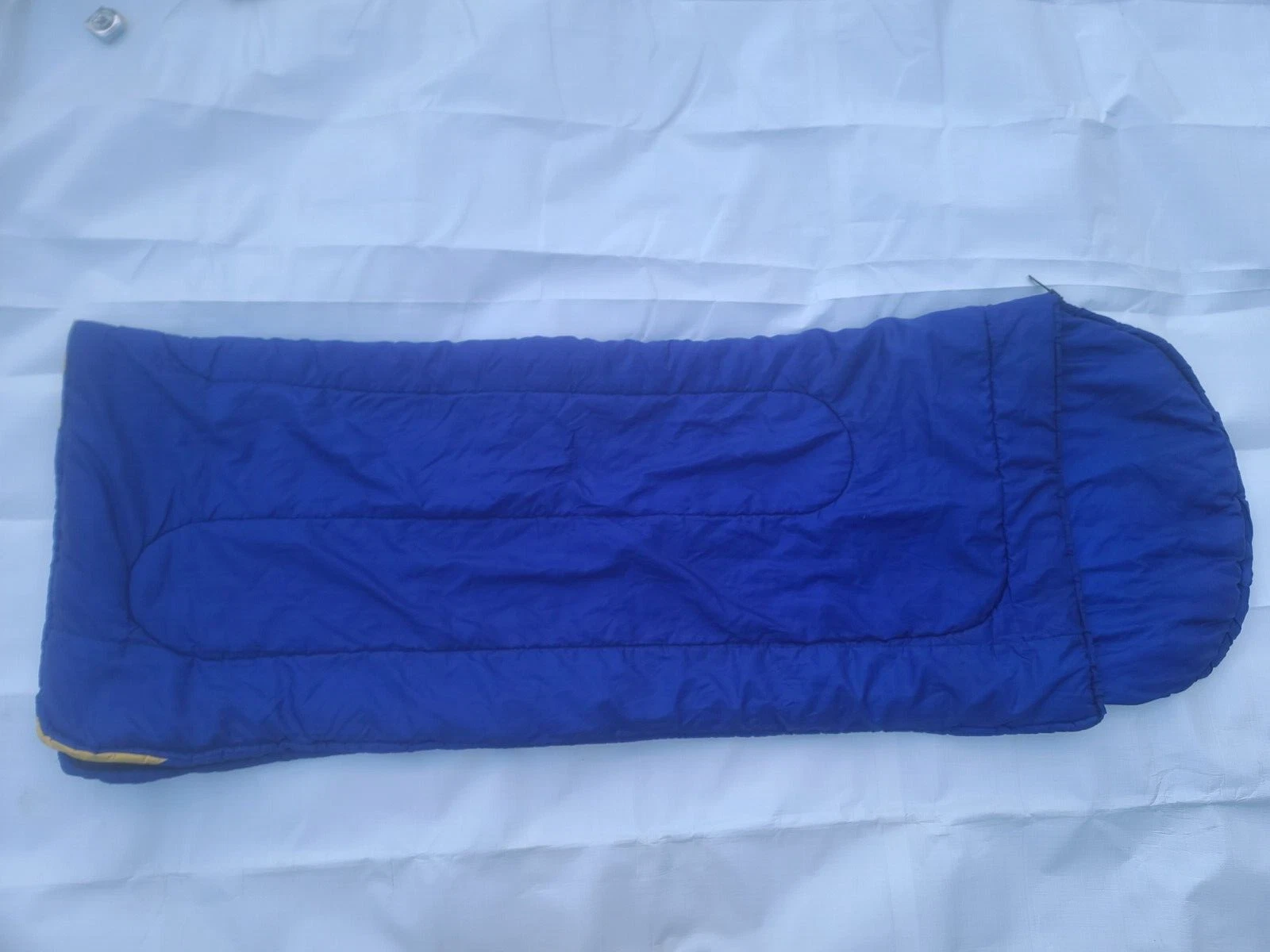 Northwest Territory 4lb Sleeping Bag 30 inch Wide x 78 inch Long