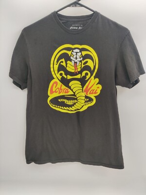 Cobra Kai Shirt Size Medium Mens Karate Kid Strike First Fast No Mercy Black