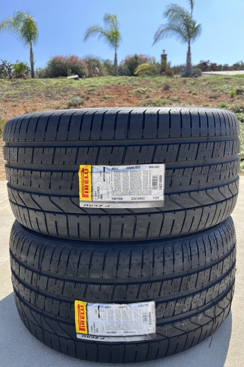 Set of TWO BRAND NEW 325/35R22 110Y Pirelli P Zero Tires 3253522