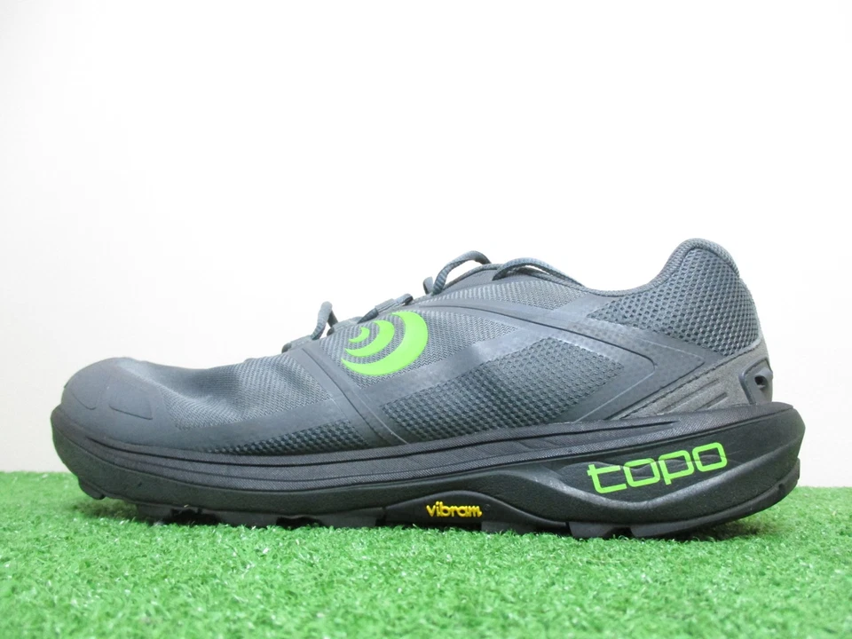 Tenis Topo Athletic Terraventure 4 para hombre talla 12 mediana D gris oscuro caída de 3 mm Foto 3 de 4