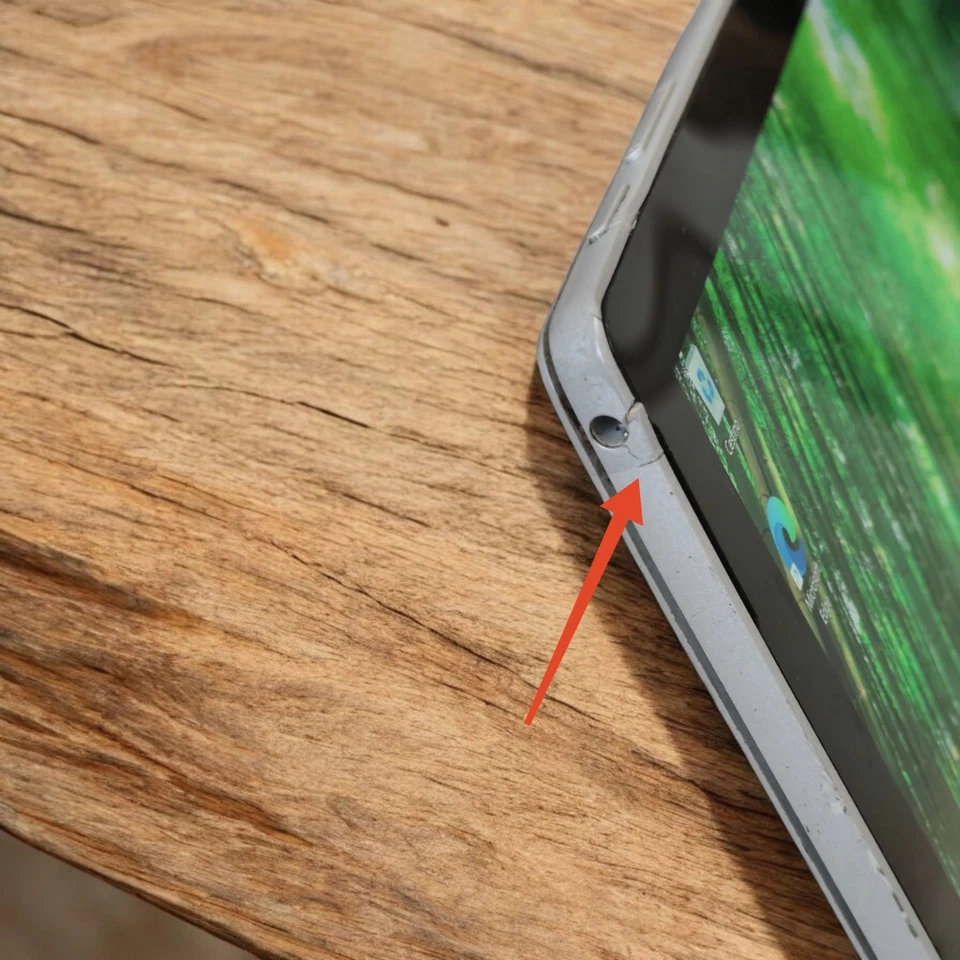 Microsoft Surface Pro 5 Mod 1807 Core i5 8/256 GB SSD 4G +Accesori, Versione SIM - Immagine 4 di 4