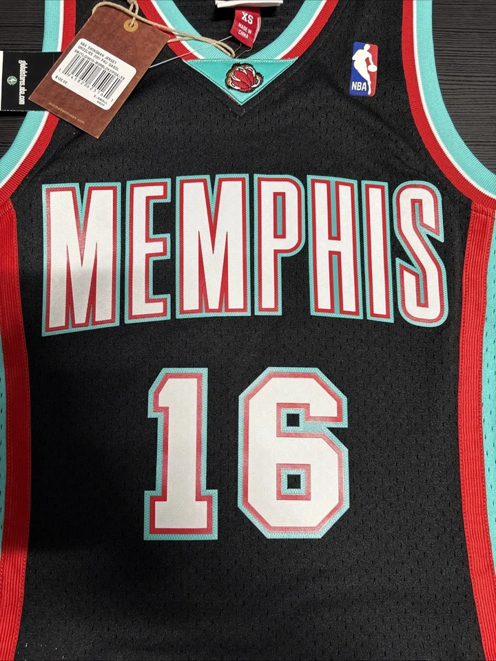 Wow X-small Mitchell & Ness Memphis Grizzlies Pau Gasol 01-02 Throwback Jersey - Image 2 of 4