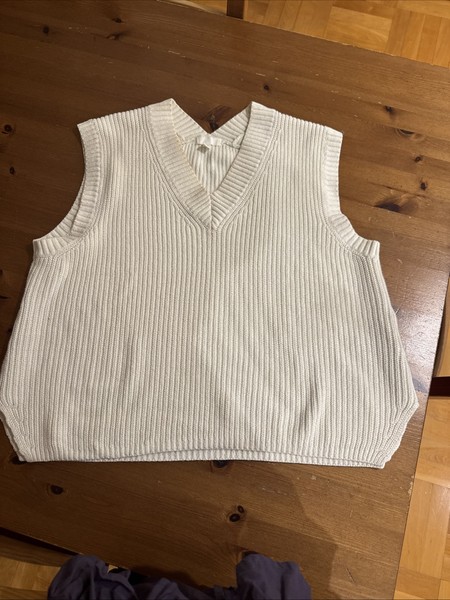 H&M Cream Knitted Vest
