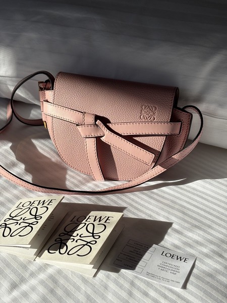 Authentic Loewe Mini Gate Bag Pink Grained Calfskin Crossbody 321.12.U62