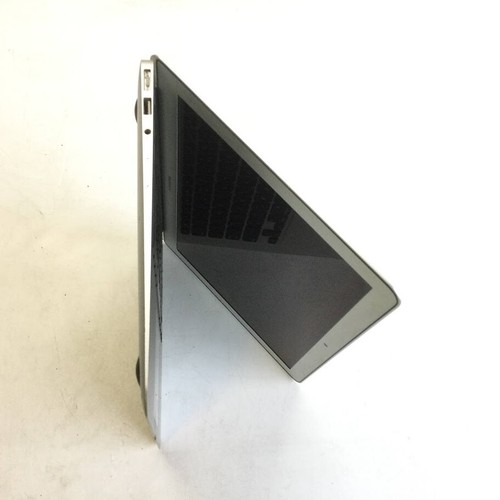 Apple MacBook Air A1466 Laptop 13.3"i5-4260U 4GBRAM 256GBSSD EMC2632 Early 2014 - Picture 4 of 6