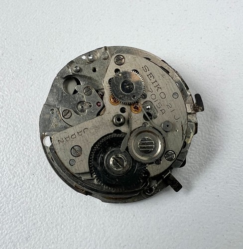 Seiko 7015A Uhrwerk Automatik Uhr Vintage Herren zum Restaurieren 21 Jewels