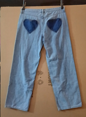 Girls Jeans size 13/31 By Ashley Mason Premium with Heart Shaped Pockets - Picture 12 of 12