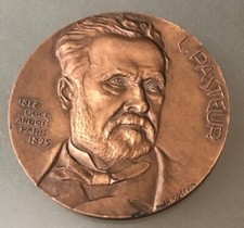 Médaille bronze Louis Pasteur Laboratoire Ces Temps de l'avenir