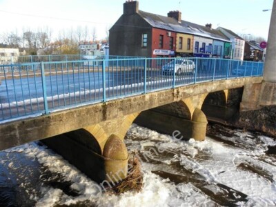 Photo 6x4 Ice floes at Campsie Bridge, Omagh An Oghmagh The temperatures  c2010