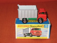 MATCHBOX SUPERFAST GMC TIPPER TRUCK MB 26A-01 (MIB)
