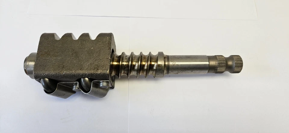 1962-1963 Plymouth Valiant Dodge Dart ручной рулевой червь и шар 2267139 новый из старых запасов. - Изображение 3 из 4