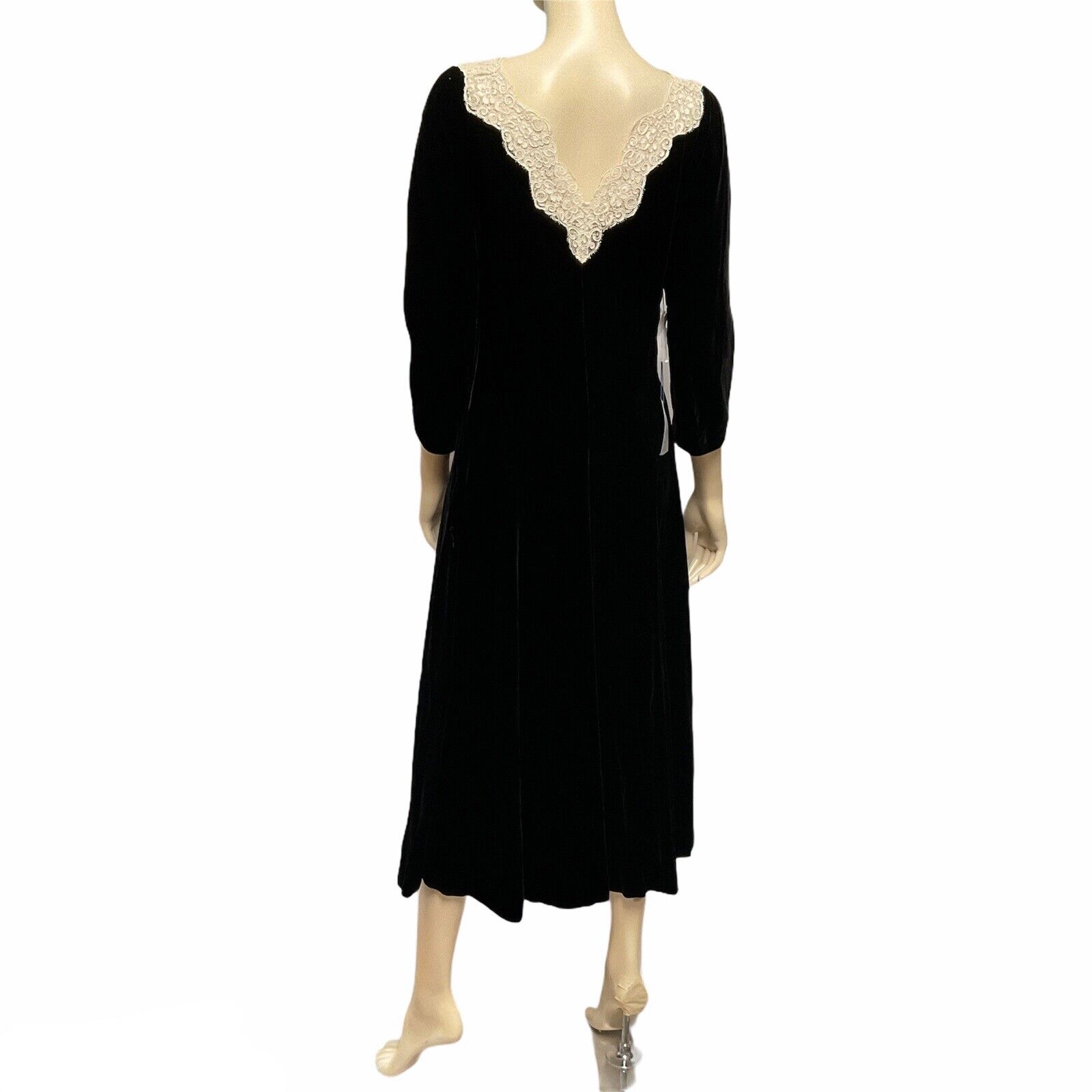 1940s Eisenberg Originals Dress Black Velvet Lace… - image 2