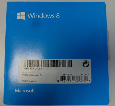Original Microsoft Windows 8 DVD, immer in der Hülle gewesen, keine Kratzer