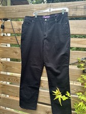 Gloria Vanderbilt Women's Amanda Jeans Black 16 Short New with Tags