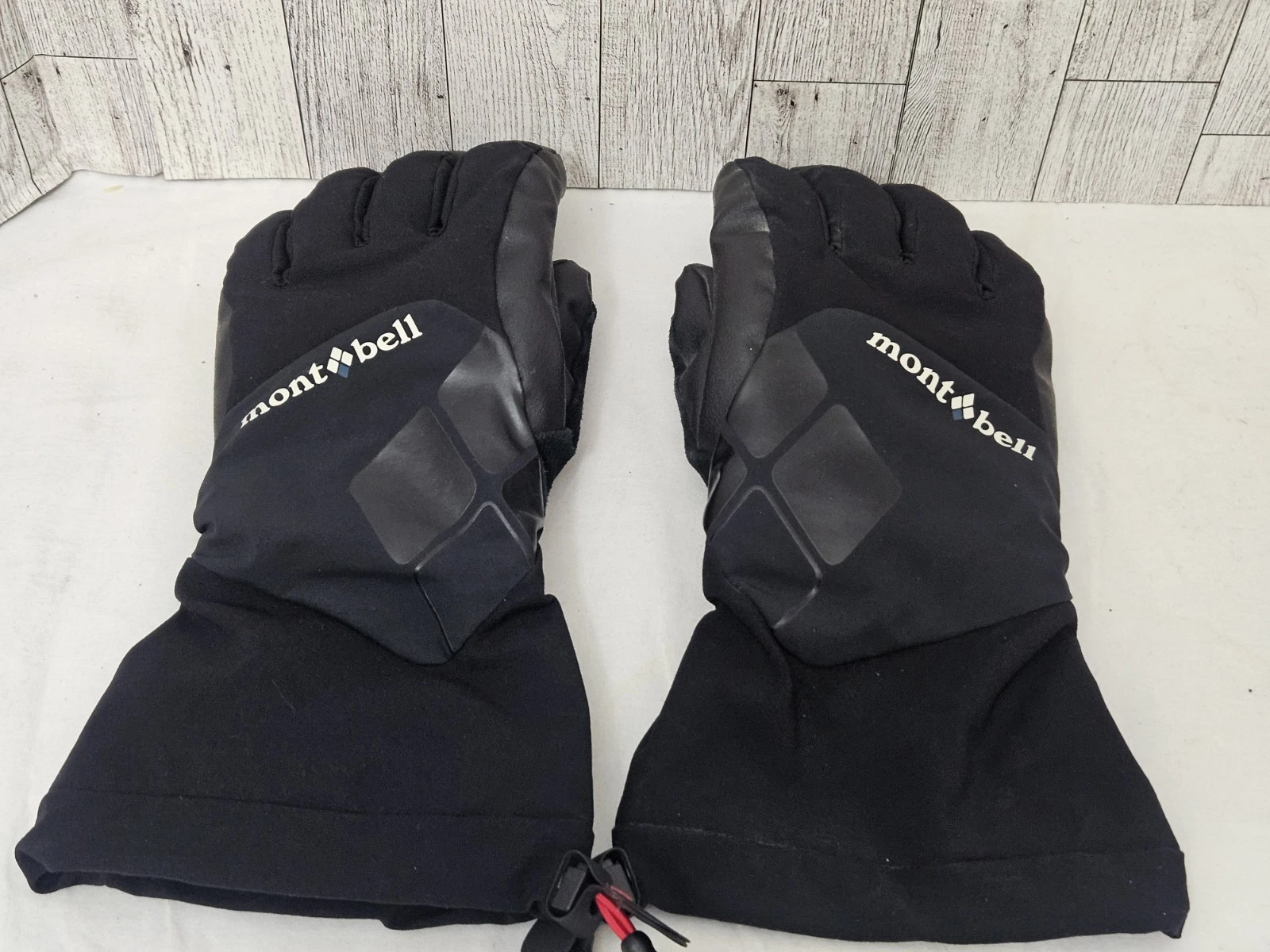 MONTBELL Powder Light Ski Snowboard Gloves Men's Size Medium Black