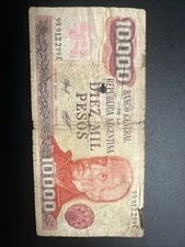 10,000 Pesos Banknote. Single 10k Pesos. Argentina 1977 Uncirculated