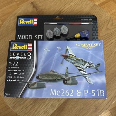 Revell Combat Set Me262 & P-51B Mustang Flugzeug Bausatz mit Basiszubehör 1:72