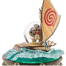 Disney Moana Maui PUA the Pig HEI HEI Rare LE Light Up Musical Snow Globe NIB