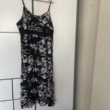 Shein black floral slit leg spaghetti straps maxi dress UK24