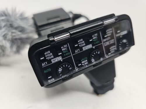 READ Sony XLR A3M Shoe Mount Microphone Adapter Kit With Microphone - Picture 2 of 11