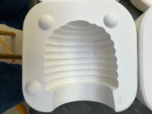VINTAGE KIMPLE CERAMIC MOLD #2933 & #2934 BEEHIVE/BASE - Picture 4 of 13