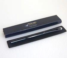 Cle De Peau Brush For Concealer ( Approx. Length 6 Inches ) In Original Box New