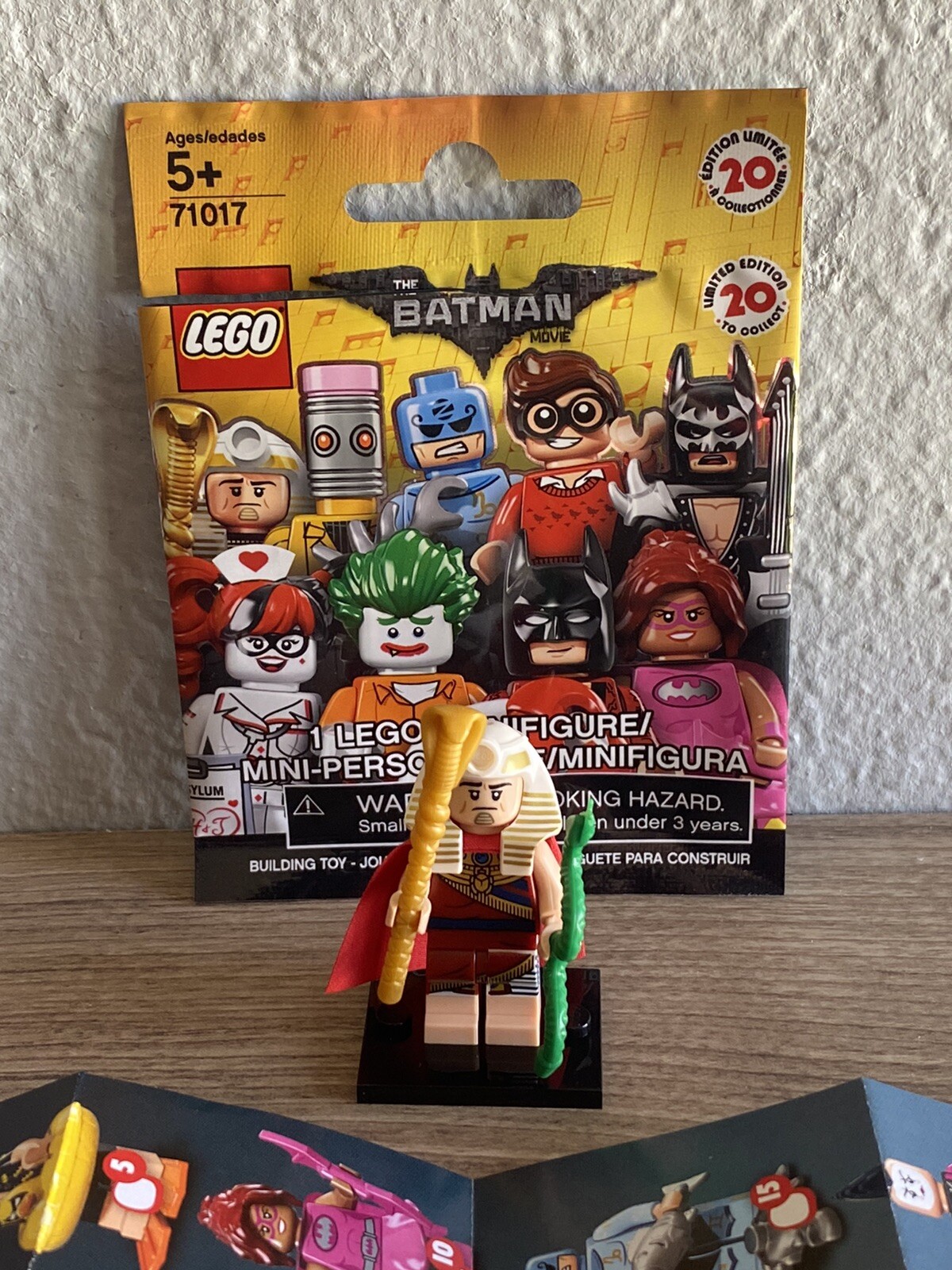 The LEGO Batman Movie: Super SigFig Creator