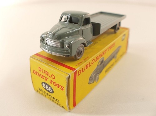 Dinky Toys Dublo GB No. 066 Bedford Flat Truck In Box - Picture 3 of 7