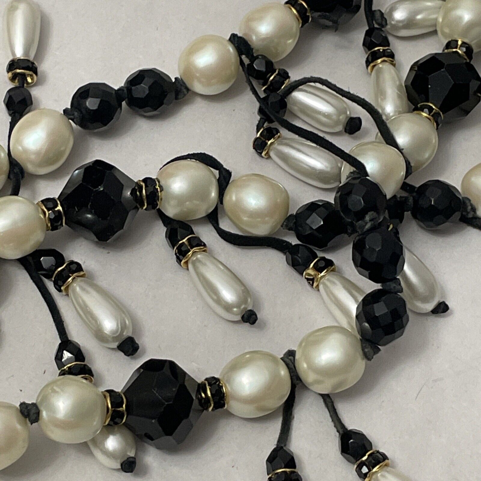 Vintage Huge Rare Onyx Faux Pearl Necklace 18” Lo… - image 13