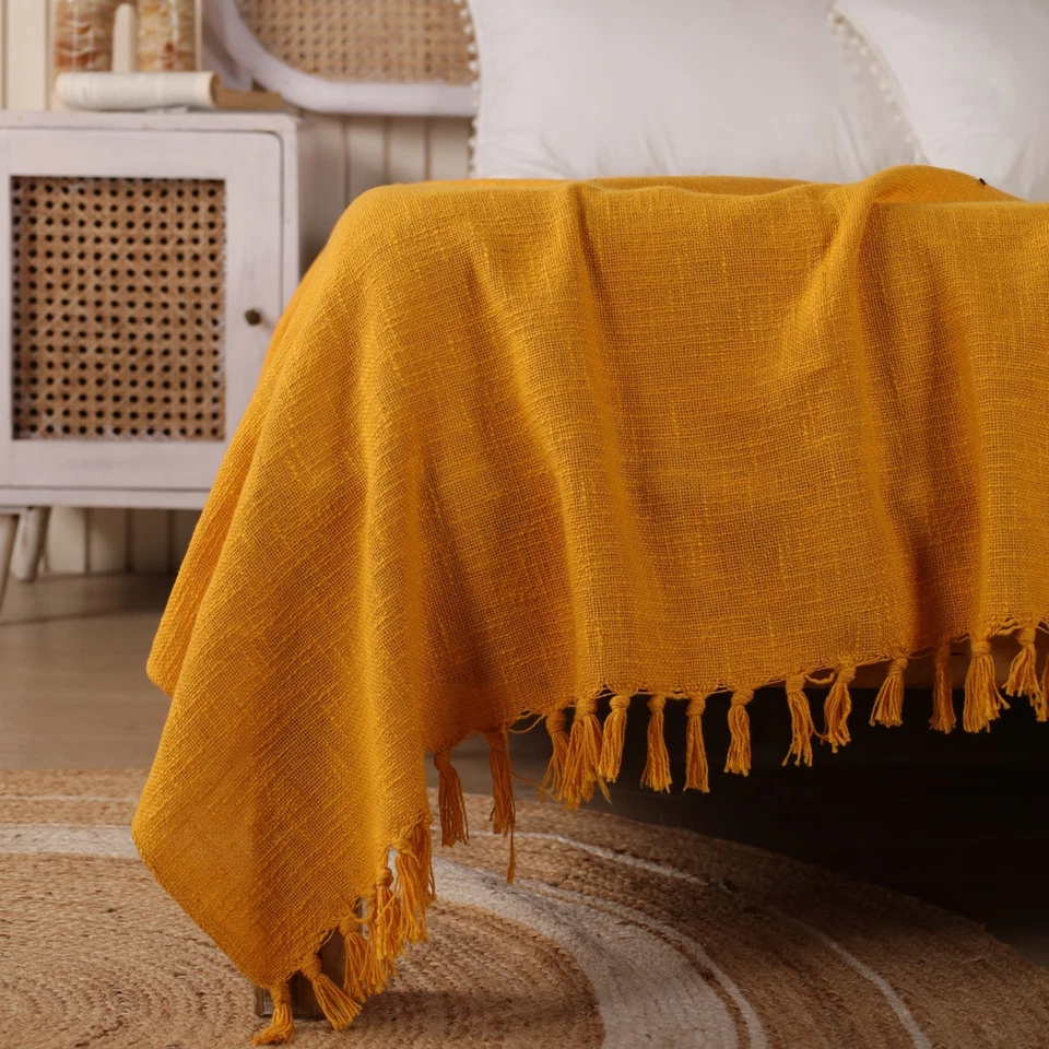 100% Cotton Throw Blanket Breathable Skin-Friendly Soft Lightweight Twin Blanket - Image 3 of 4