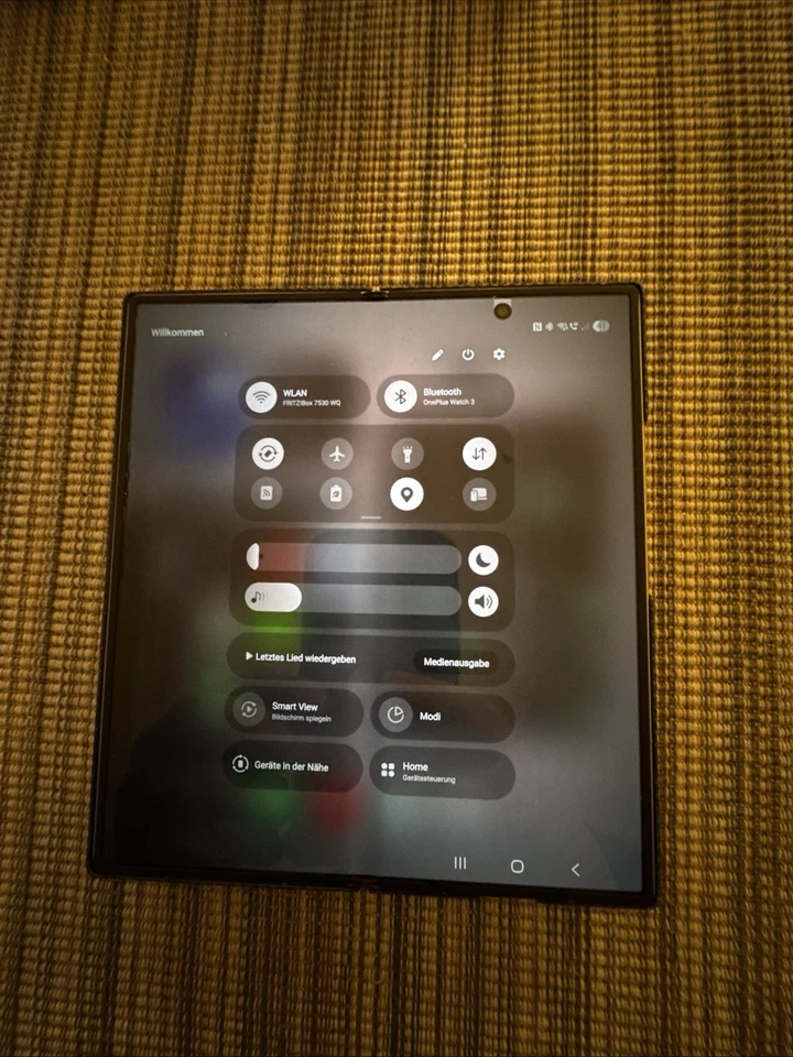 Samsung Z Fold 7 512gb  Silber - Bild 4 von 4