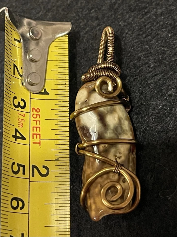 Dedo colgante envolvente de alambre de cobre coral ágatizado Tampa Bay Foto 4 de 4