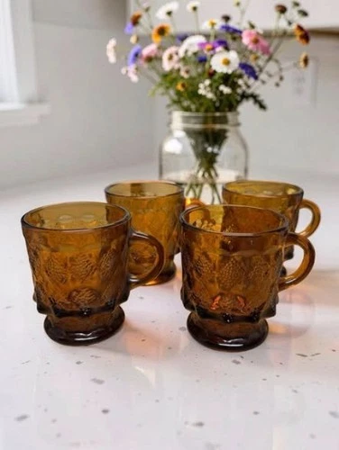 Kimberly Pattern Amber Glass Mugs Set Of 4 Anchor Hocking Fire King Vintage Diam