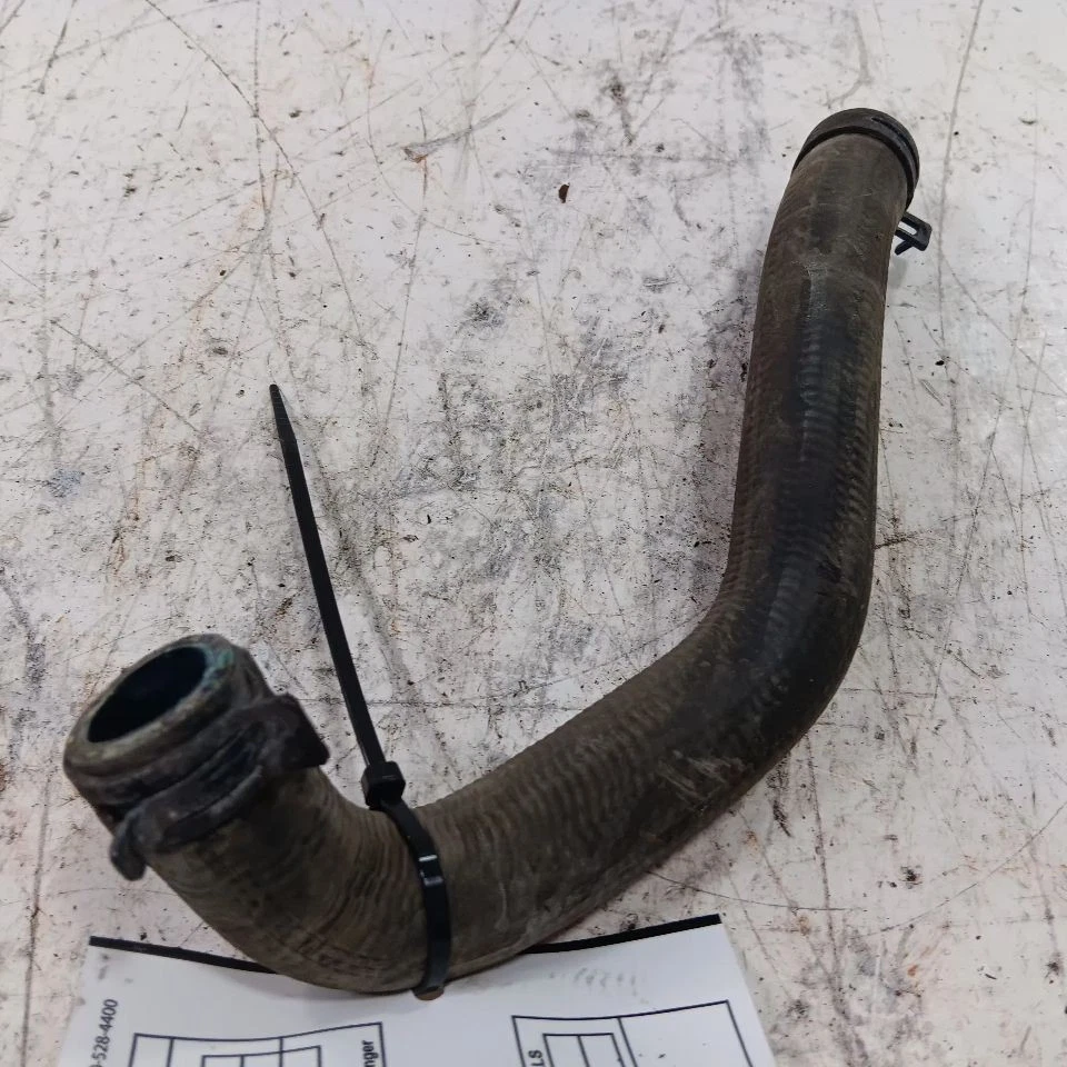 Труба кроссовера Nissan LEAF Coolant Line 2013 2014 2015 2016 2017 - Изображение 2 из 4