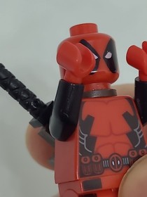 LEGO Deadpool Minifigure Marvel Super Heroes 6866 Genuine Figure