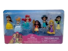 Disney Princess 7 Piece Collectible Figure Set.