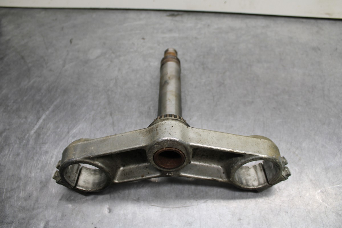93-94 KAWASAKI NINJA ZX7R FRONT FORKS CLAMP LOWER TRIPLE TREE STEM