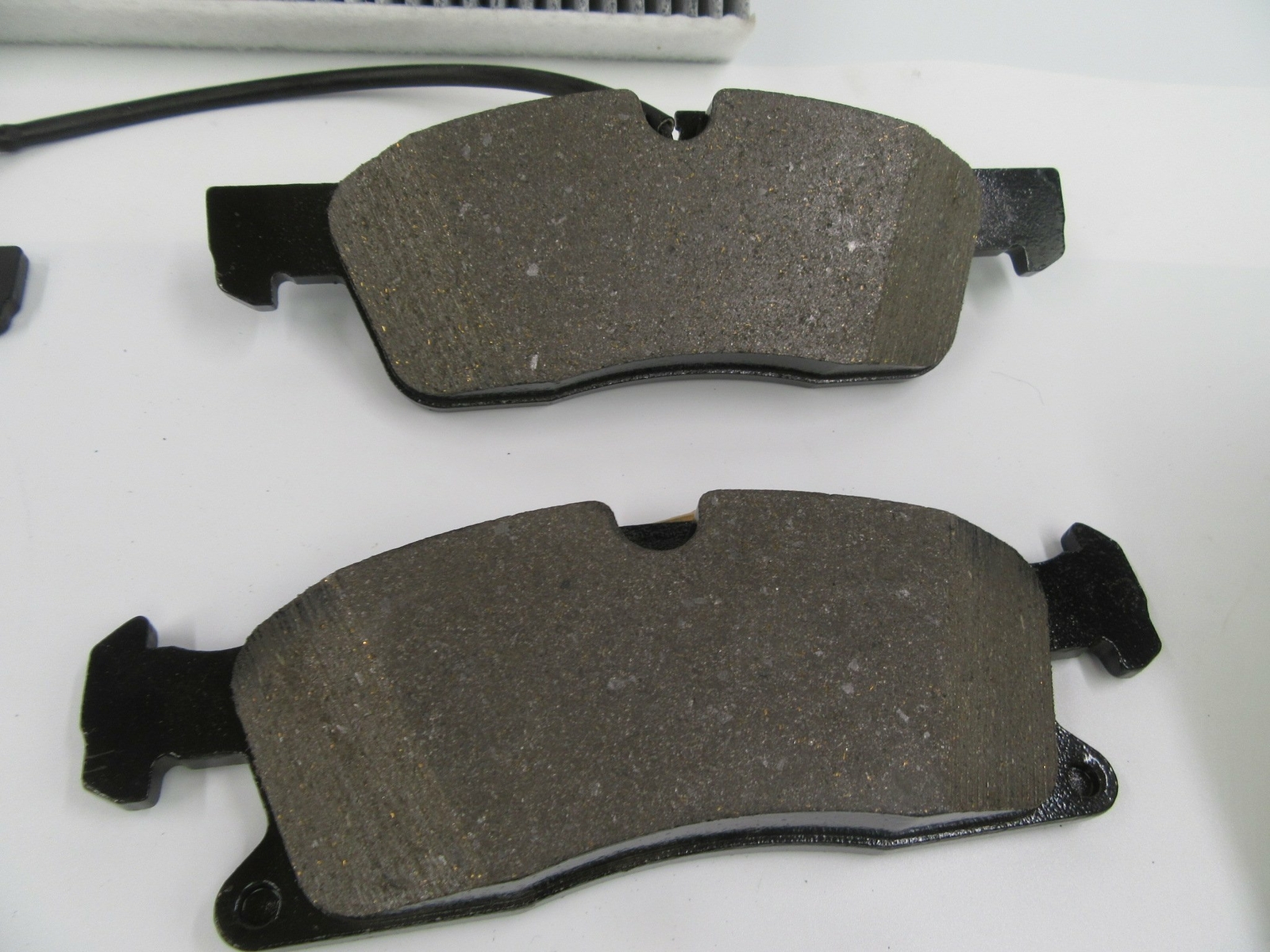 Maserati Levante  front and rear brake pads Oil Air Cabin filter set TopEuro #53