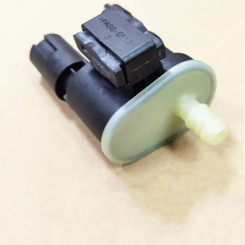 Vapor Canister Purge Valve 05281586AA For 2018-2019 Jeep Wrangler Alfa Romeo, - Bild 2 von 6