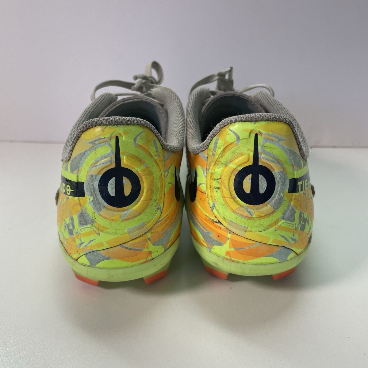 Nike Tiempo Cleats Legend 9 Mens 7.5 Academy FG/MG DA1174