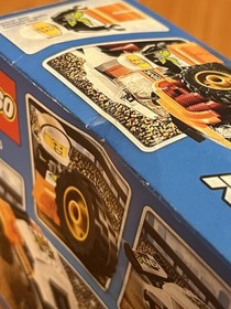 LEGO City 60146 Stunt Truck Sealed New 91 pcs Building Toy