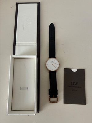 Daniel Wellington DW Classic 38mm Rose Gold Watch Box New Battery Leather