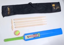 Junior Wooden Cricket Bat Set - Sizes 3, 4 Includes 4 Wooden Stumps, Red Tenn...