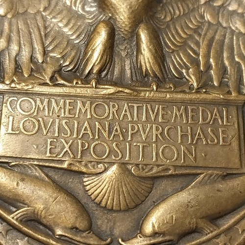 1904 Louisiana Purchase triangular bronze medal 2.75" rare - Picture 4 of 7