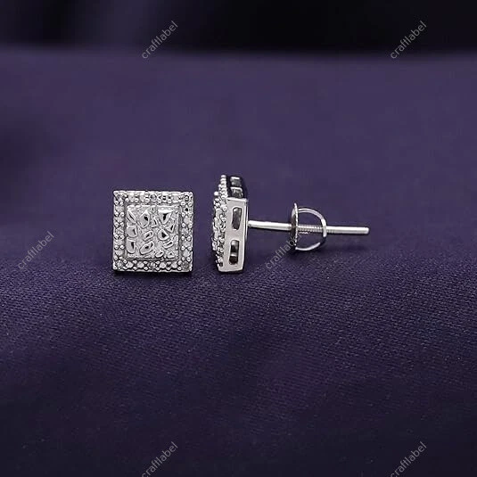 Pendiente de oro macizo de 10 k con pepita cuadrada de diamantes redondos cultivados en laboratorio Foto 3 de 4